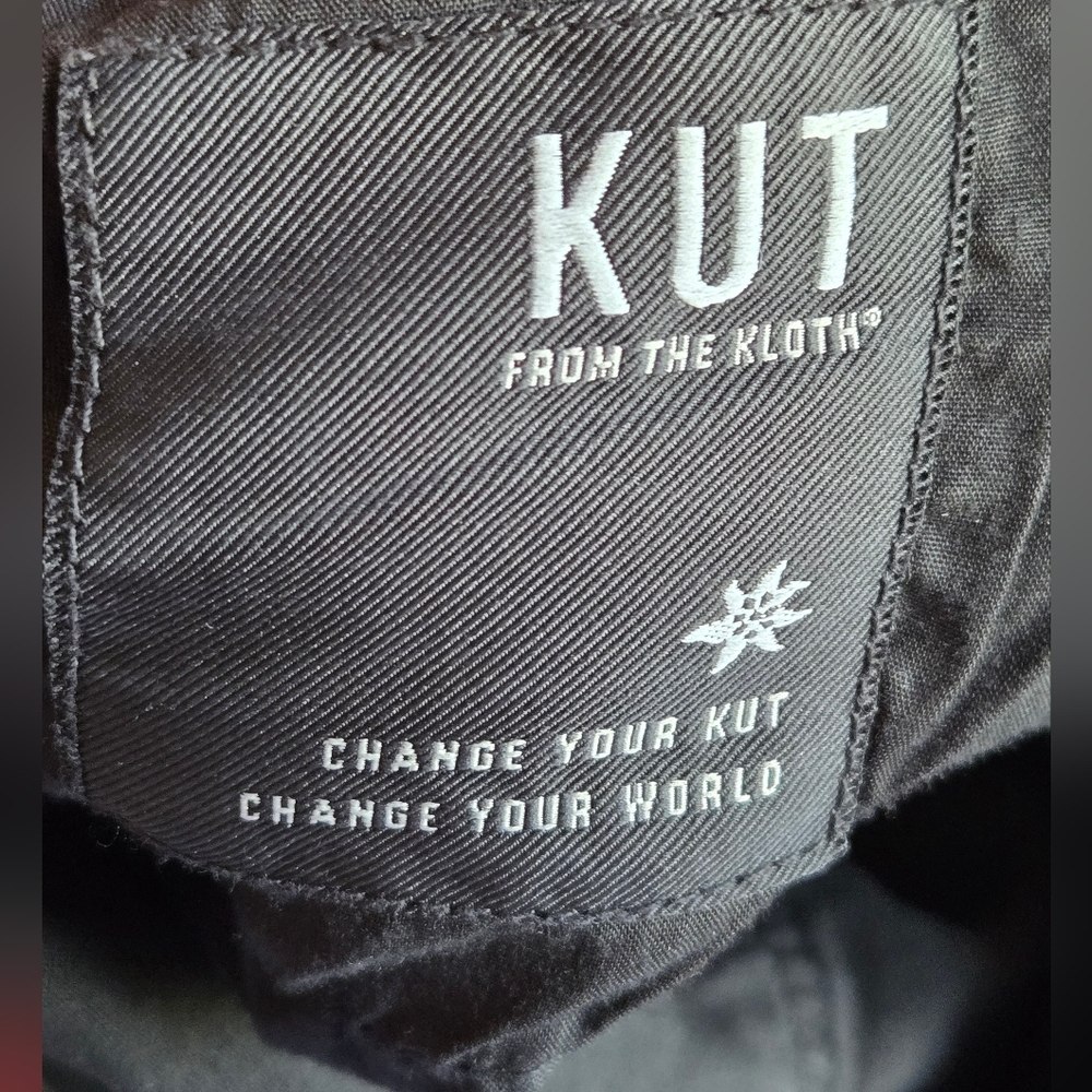 ​Kut from the Kloth Mia Toothpick Skinny Jeans – Distressed Black sz 6 - Picture 9 of 15